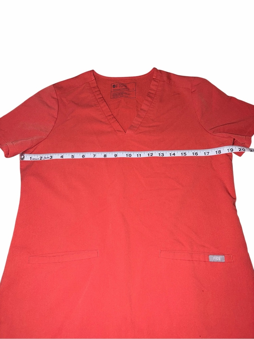 EUC Figs Women’s Casma Three Pocket Top in Clay Small Limited Edition Coral - Picture 4 of 5